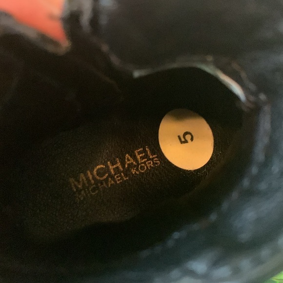 FREE WITH PURCHASE******* 
Michael Kors little girls black boots, size 5, EUC - Picture 9 of 12